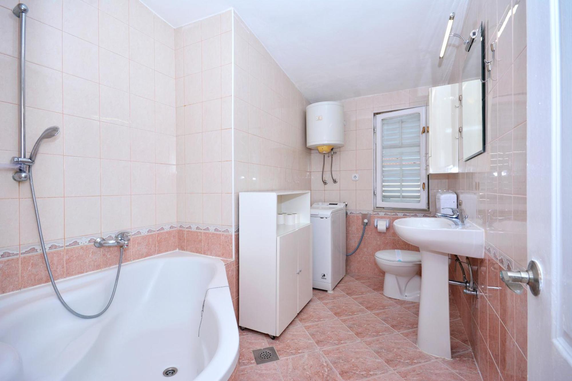 Apartment Bacvice Near The Beach Split Buitenkant foto